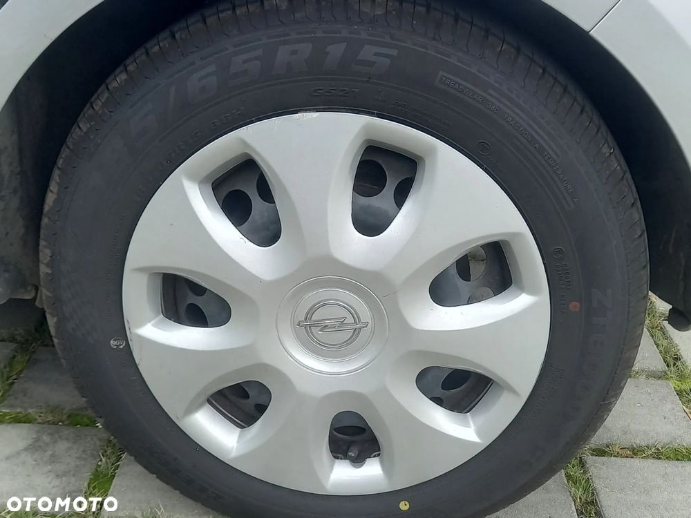 Opel Corsa 1.4 Enjoy - 10