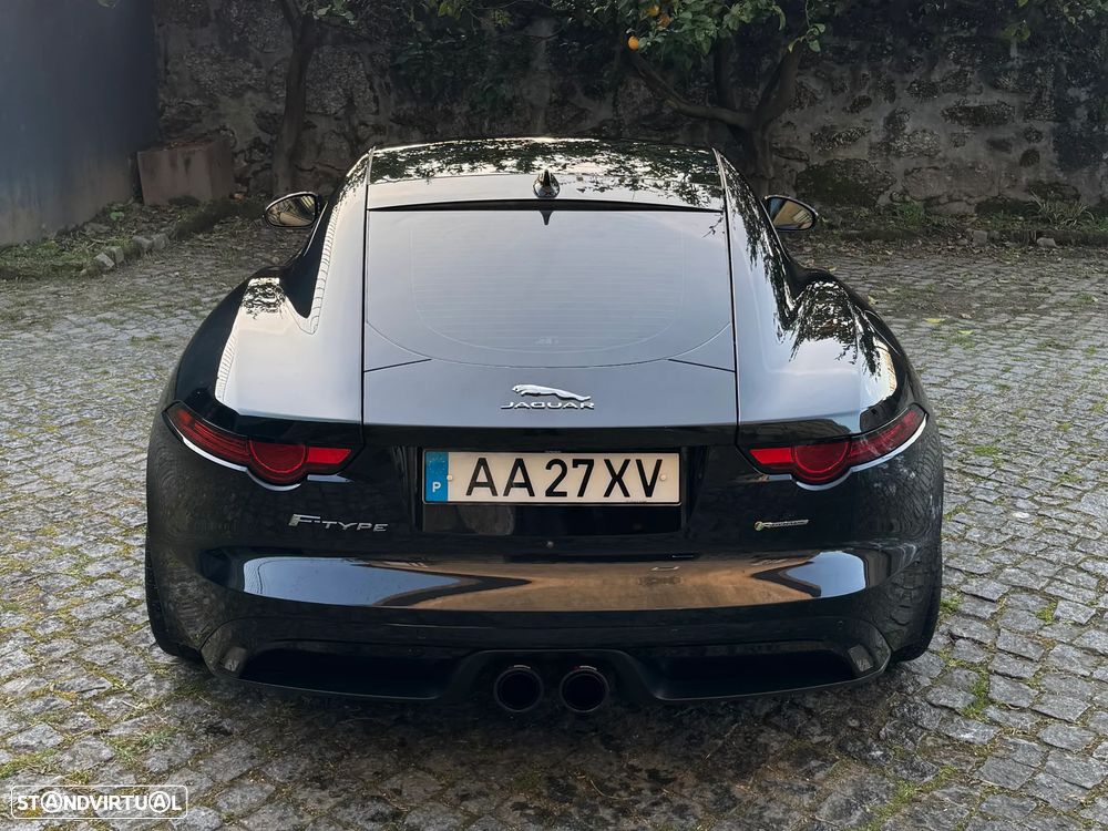 Jaguar F-Type P300 Aut. R-Dynamic Black - 4