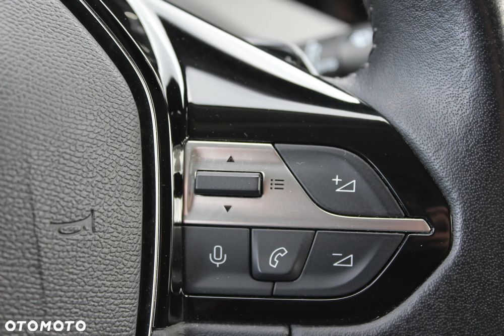 Peugeot 308 1.5 BlueHDi Active S&S EAT6 - 18