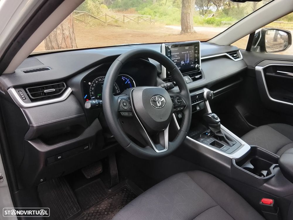 Toyota RAV4 2.5 HDF Comfort - 6