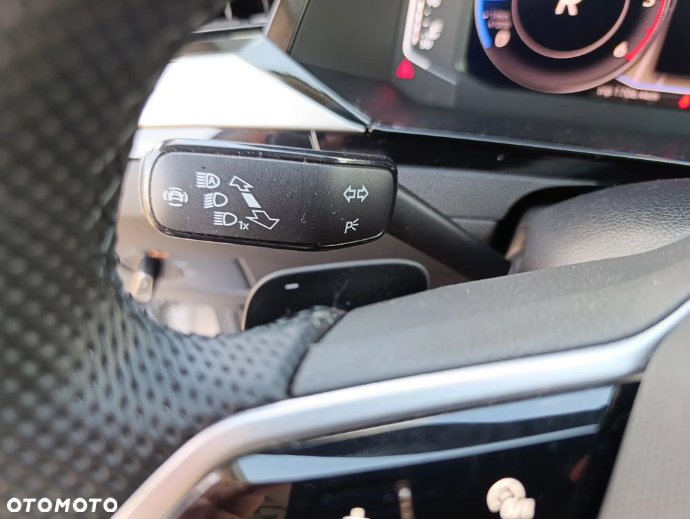 Volkswagen Arteon 2.0 TDI Elegance DSG - 25