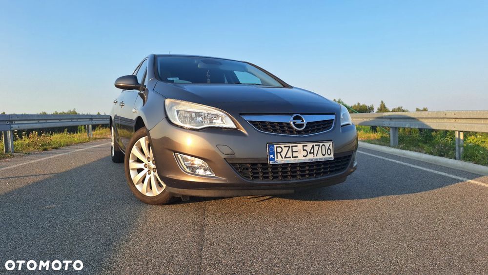 Opel Astra 1.4 Active - 1
