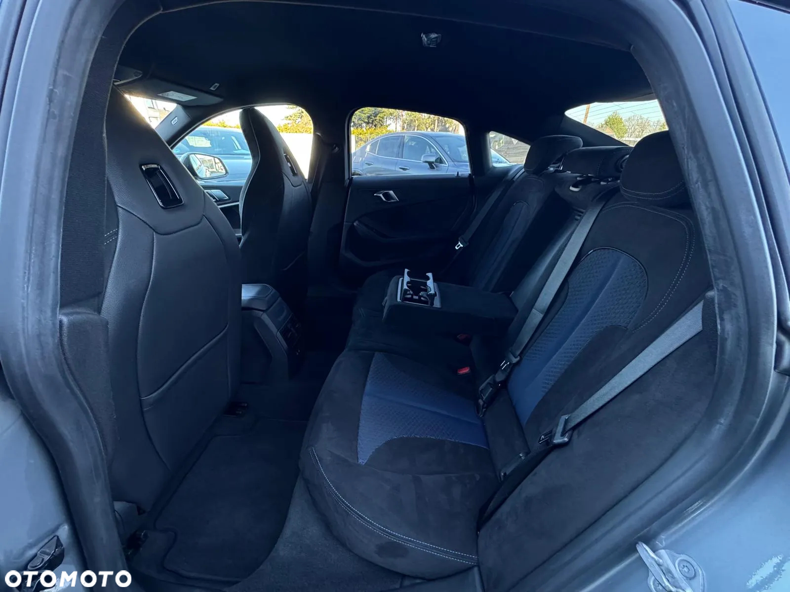 BMW Seria 2 220d xDrive M Sport sport - 26