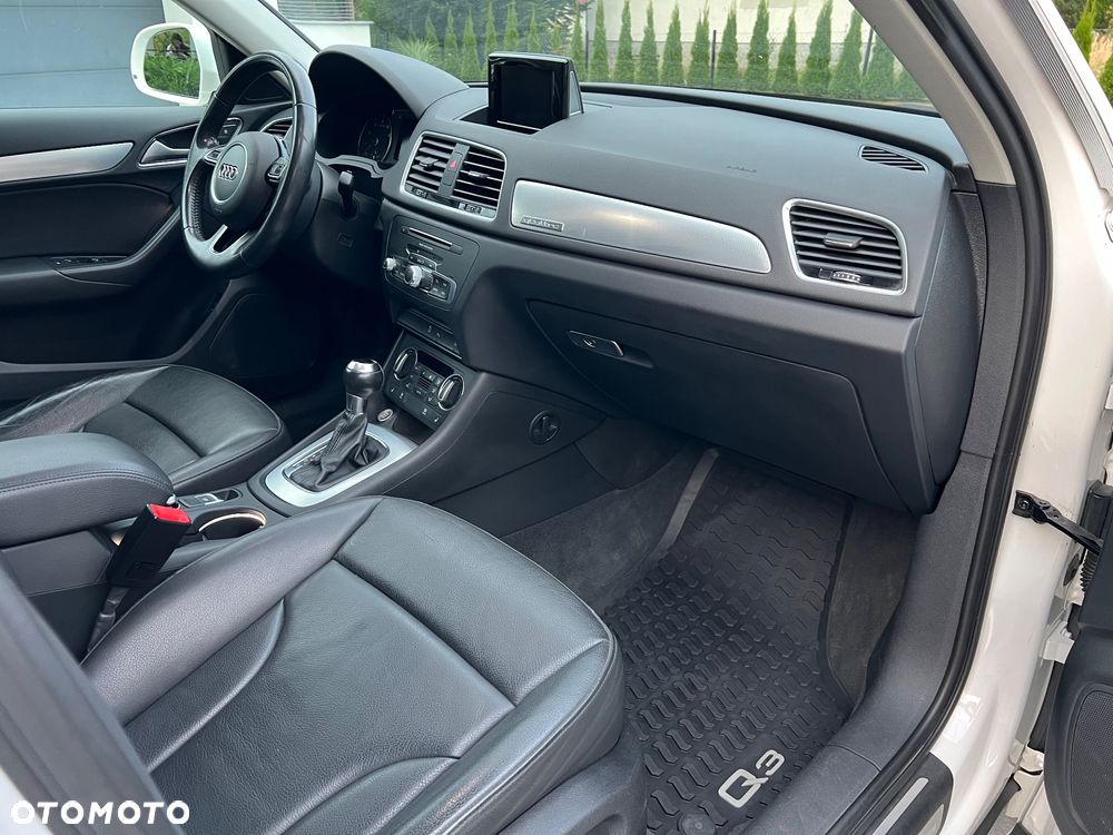 Audi Q3 2.0 TFSI Quattro Sport S tronic - 6