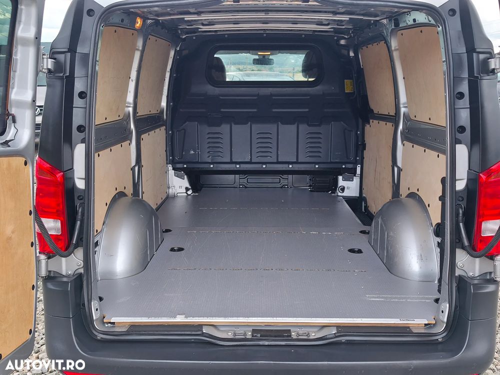 Mercedes-Benz Vito - 17
