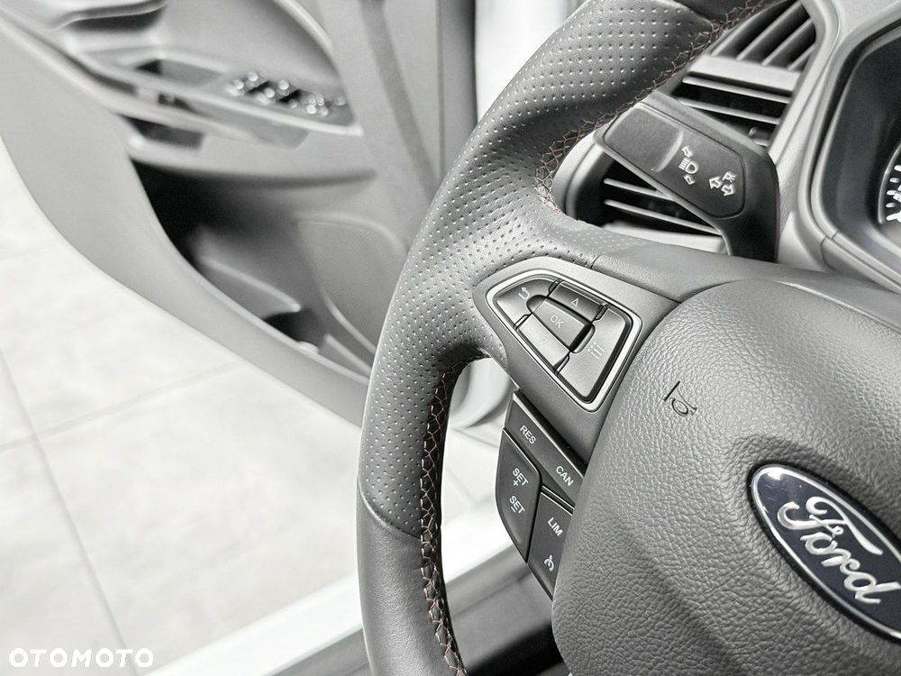 Ford EcoSport 1.0 EcoBoost ST-Line Black ASS - 30