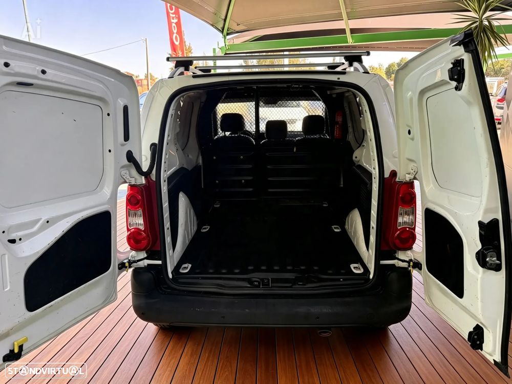 Citroën BERLINGO 1.6 HDI 3L - 6