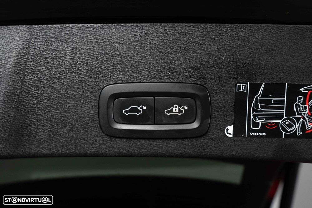 Volvo XC 40 1.5 T4 PHEV Inscription Expression - 26