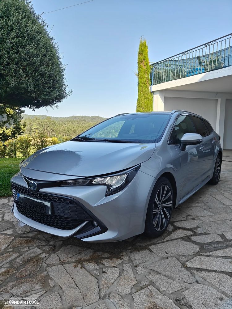 Toyota Corolla Touring Sports 1.8 Hybrid Comfort+P.Sport - 1