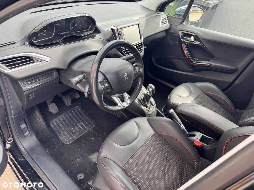 Peugeot 208 e-HDi FAP 92 Stop&Start Allure - 10