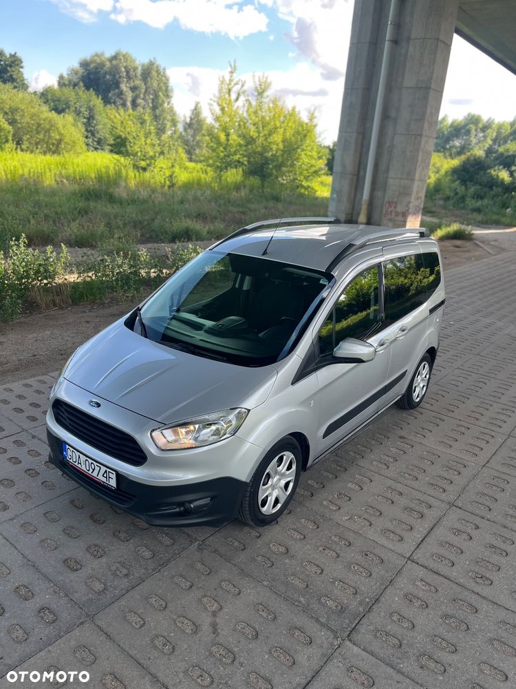 Ford Transit courier - 4