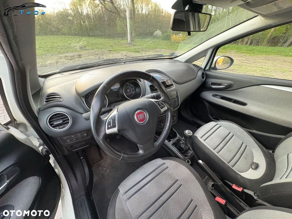 Fiat Punto Evo 1.4 8V Dynamic Euro5 - 15