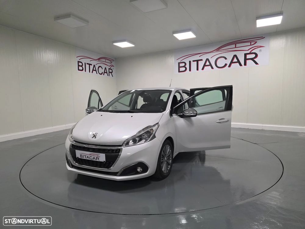 Peugeot 208 1.6 BlueHDi Allure - 8