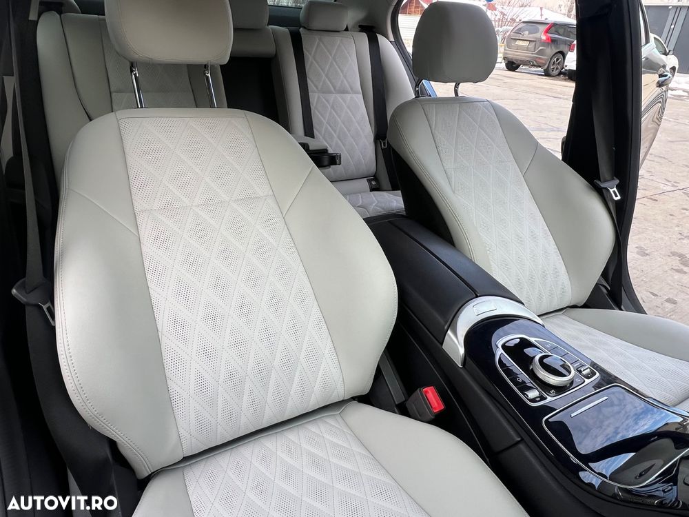 Mercedes-Benz C - 13