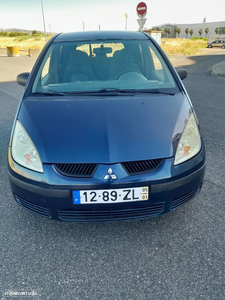 Mitsubishi Colt 1.1 Inform — fotografia 5