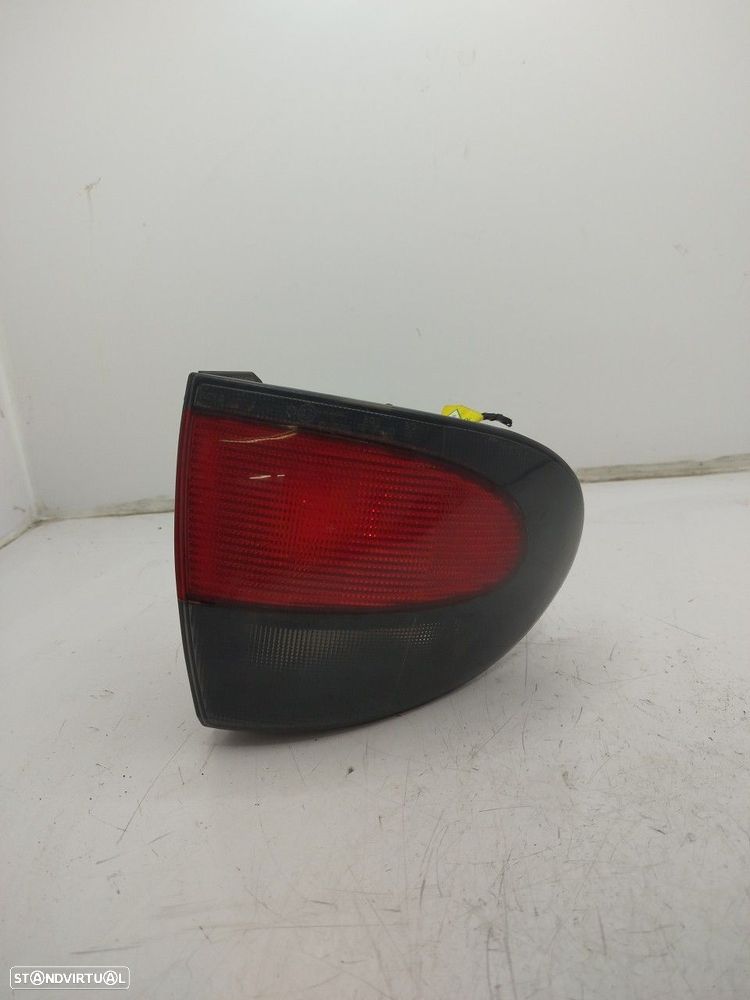 Farolim Stop Esq Renault Megane I Classic (La0/1_) - 1