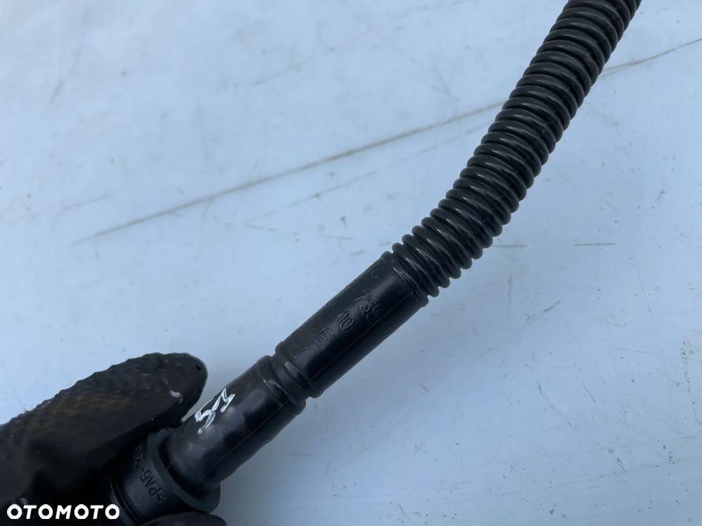PRZEWÓD ODPOWIETRZAJĄCY BMW E90 2.0 N46B20B 114446610  1390752975503 - 4