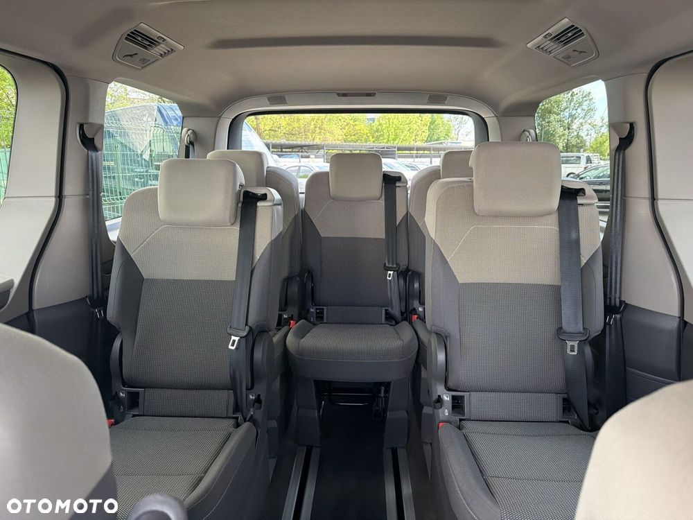 Volkswagen Multivan 2.0 TSI L2 Life DSG - 27