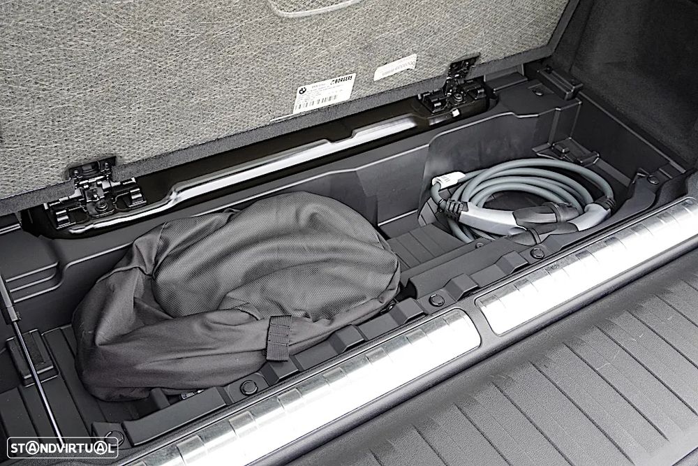 BMW X5 45 e xDrive Pack M - 22
