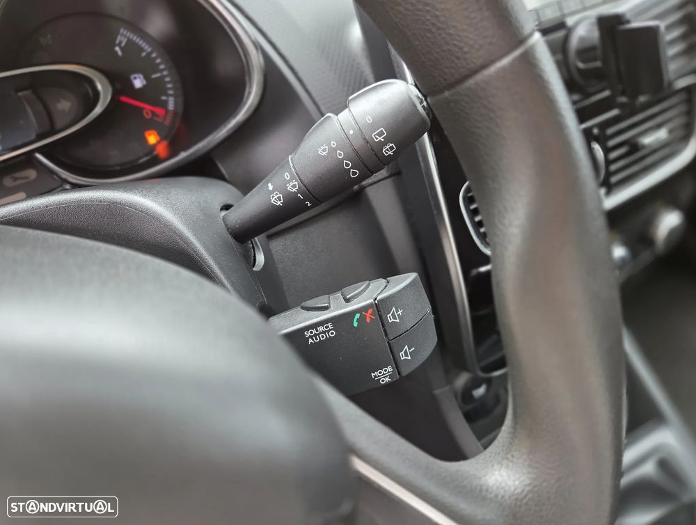 Renault Clio 1.5 dCi Zen - 13