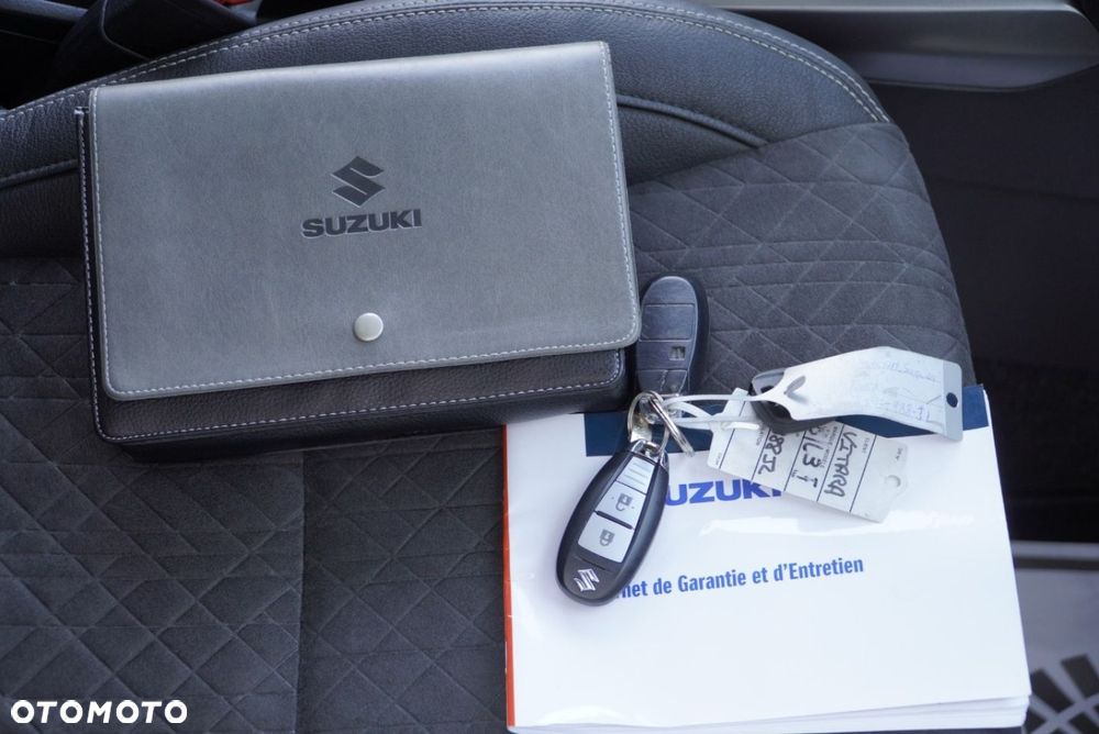 Suzuki Vitara 1.4 Boosterjet Premium 4WD - 25