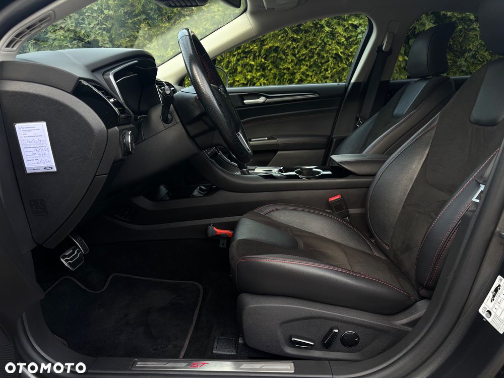 Ford Mondeo 2.0 Hybrid ST-Line X - 17