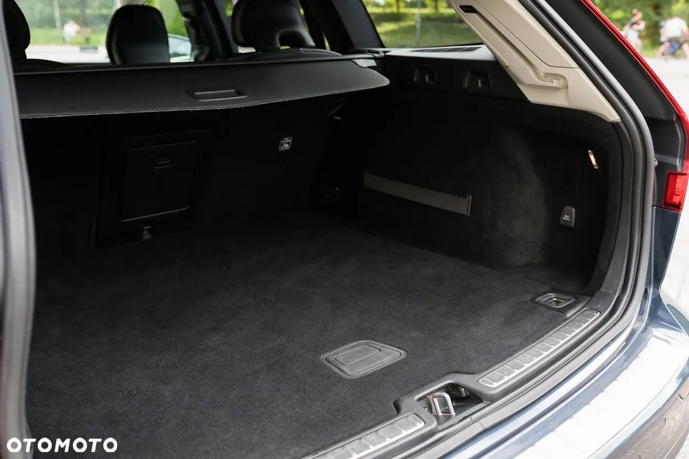 Volvo V60 D3 Momentum Pro - 10