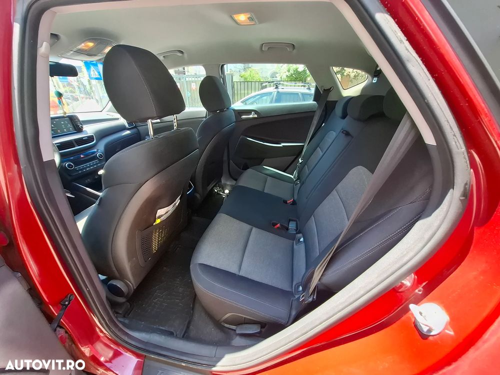 Hyundai Tucson 1.6 T-GDi 4WD 7DCT Style - 10