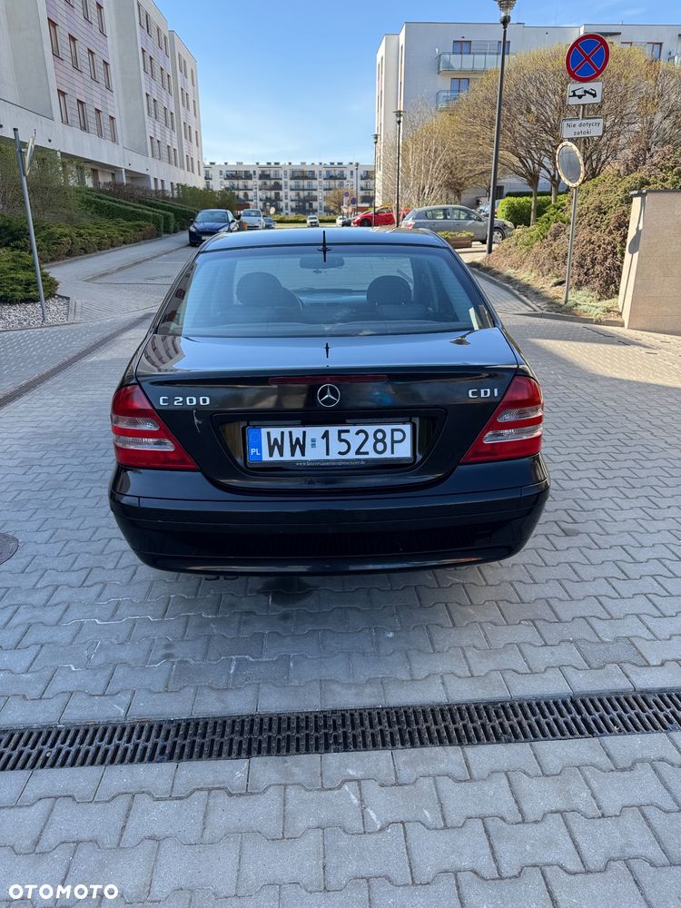 Mercedes-Benz Klasa C 200 CDI Classic - 4