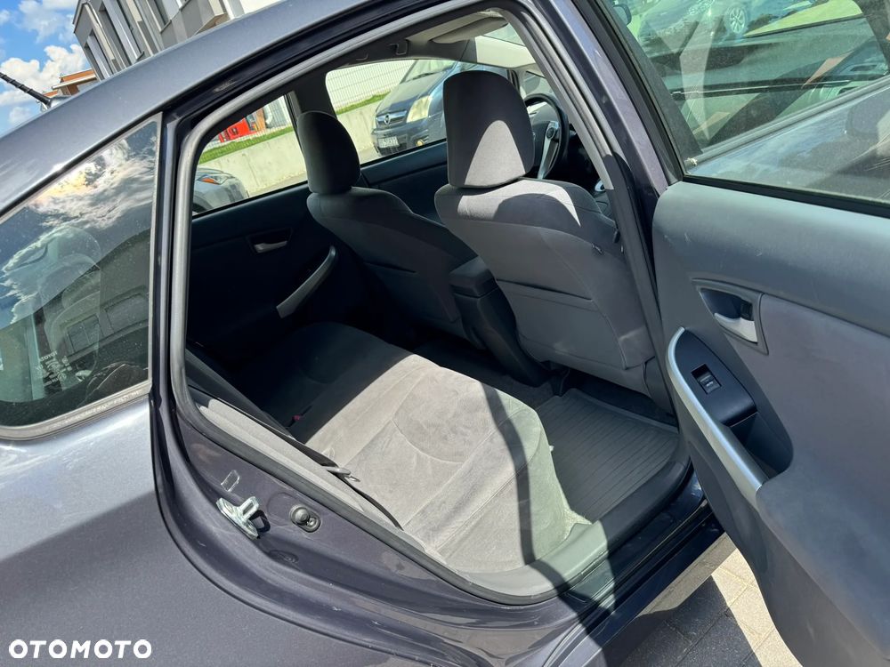 Toyota Prius 1.8 HSD Luna - 8