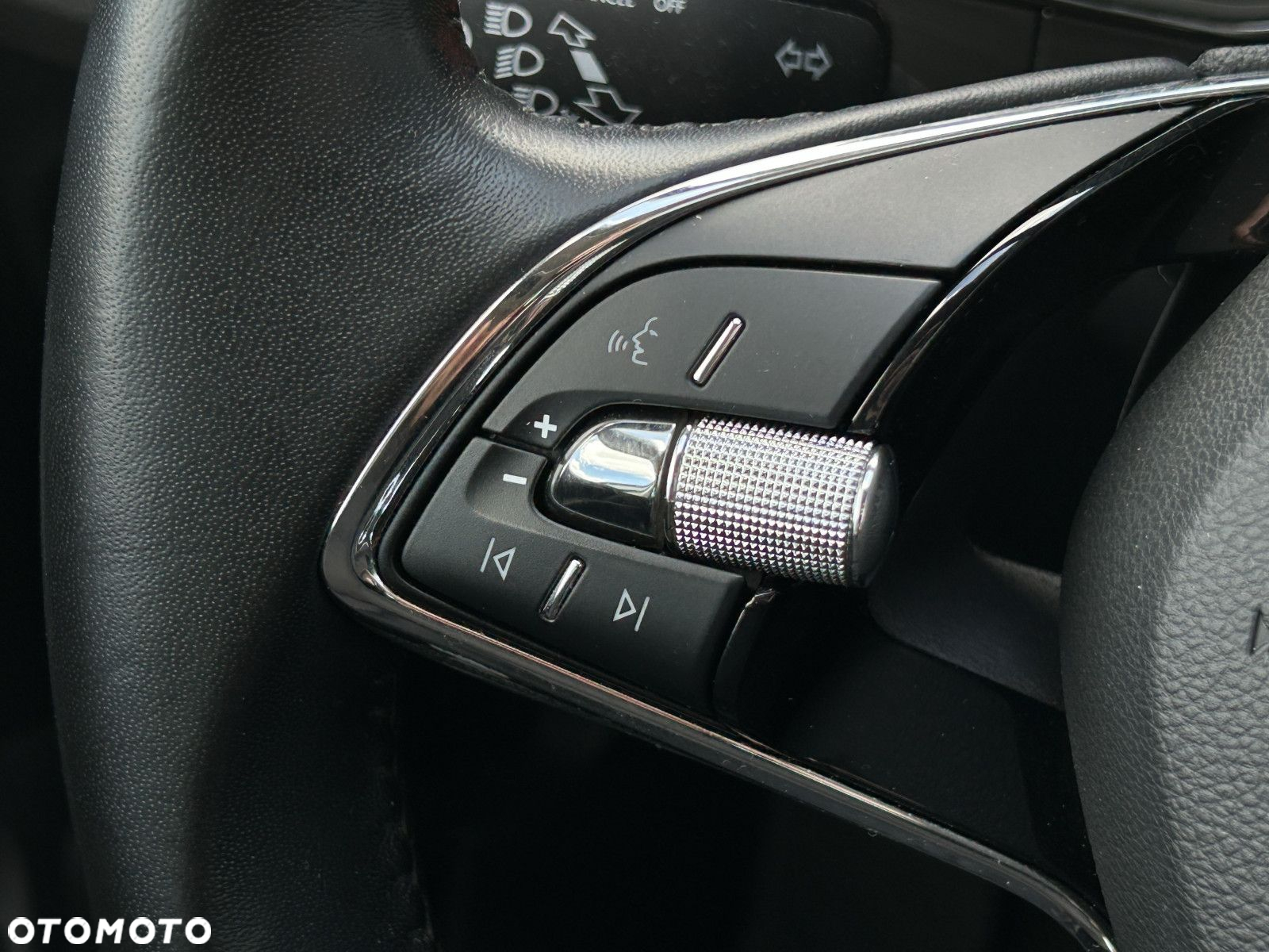 Skoda Superb 2.0 TSI Style DSG - 23