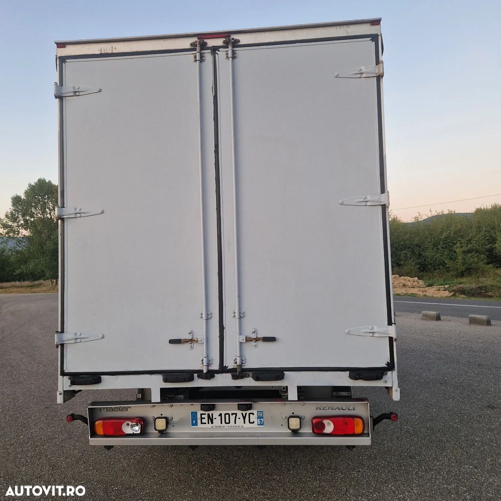 Renault Master - 9
