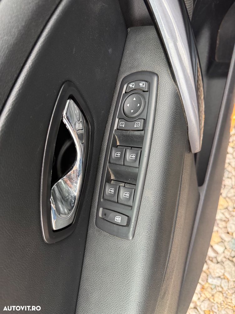 Renault Megane - 12