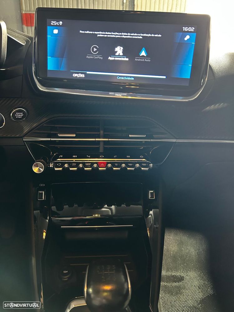 Peugeot 208 PureTech 100 Allure - 26