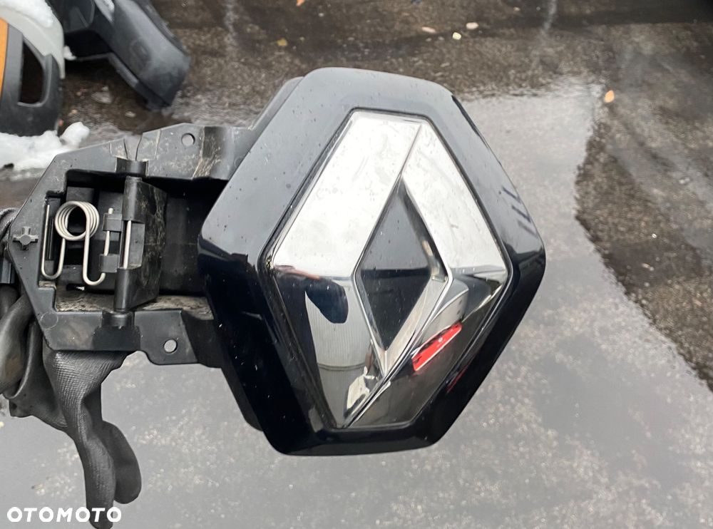 RENAULT ZOE KLAPKA GNIAZDO GRILLA ATRAPY ŁADOWARKI NAKŁADKA ZNACZEK EMBLEMAT LOGO CHROM GRILL ATRAPA KLAPA ŁADOWARKI - 1