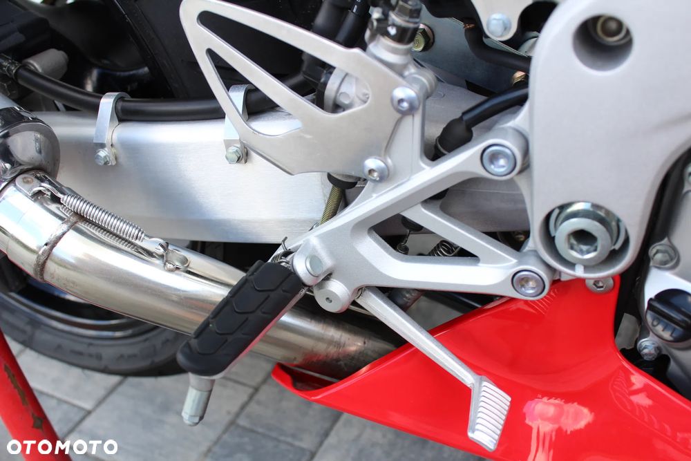 Honda CBR - 25