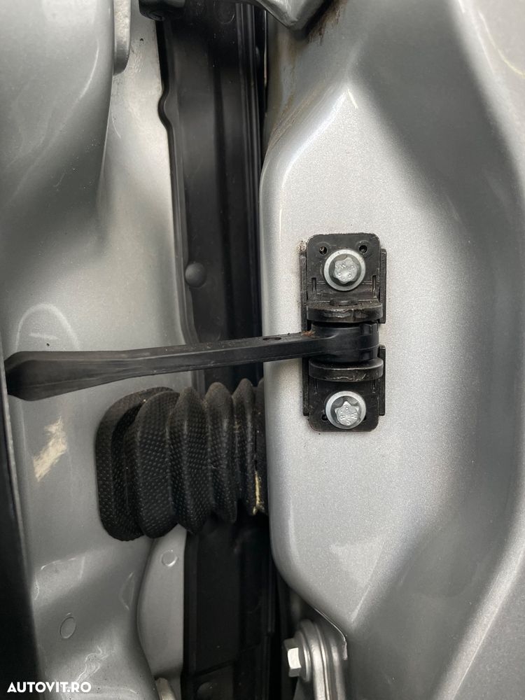 Mercedes-Benz C - 28