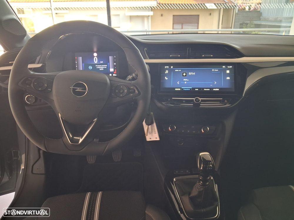 Opel Corsa 1.2 T GS - 6