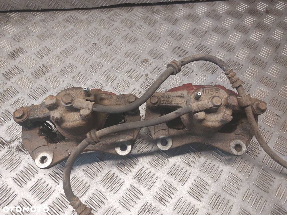 TARCZE HAMULCOWE PRZÓD + ZACISKI MITSUBISHI LANCER VIII 2.0 D - 2