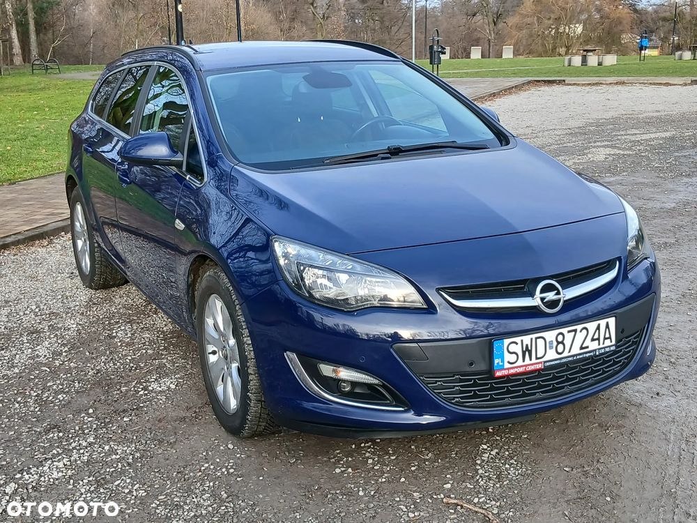 Opel Astra 1.7 CDTI Cosmo - 30