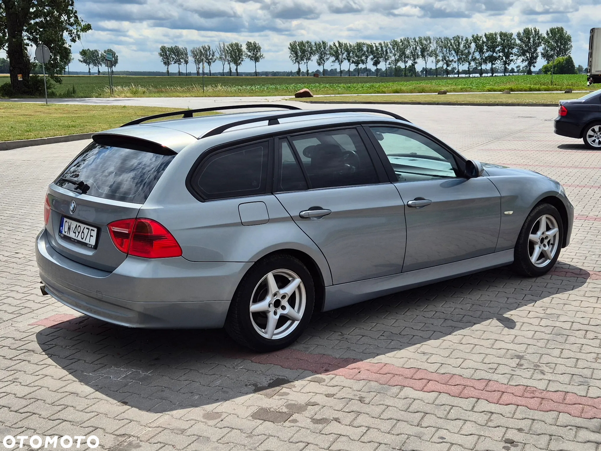 BMW Seria 3 320i Touring - 7