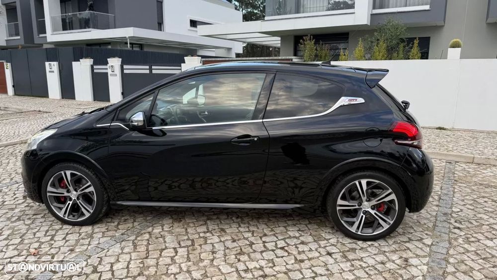 Peugeot 208 1.6 e-THP GTi - 8