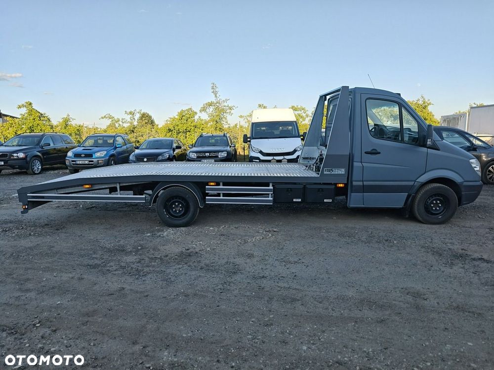 Mercedes-Benz Sprinter - 7