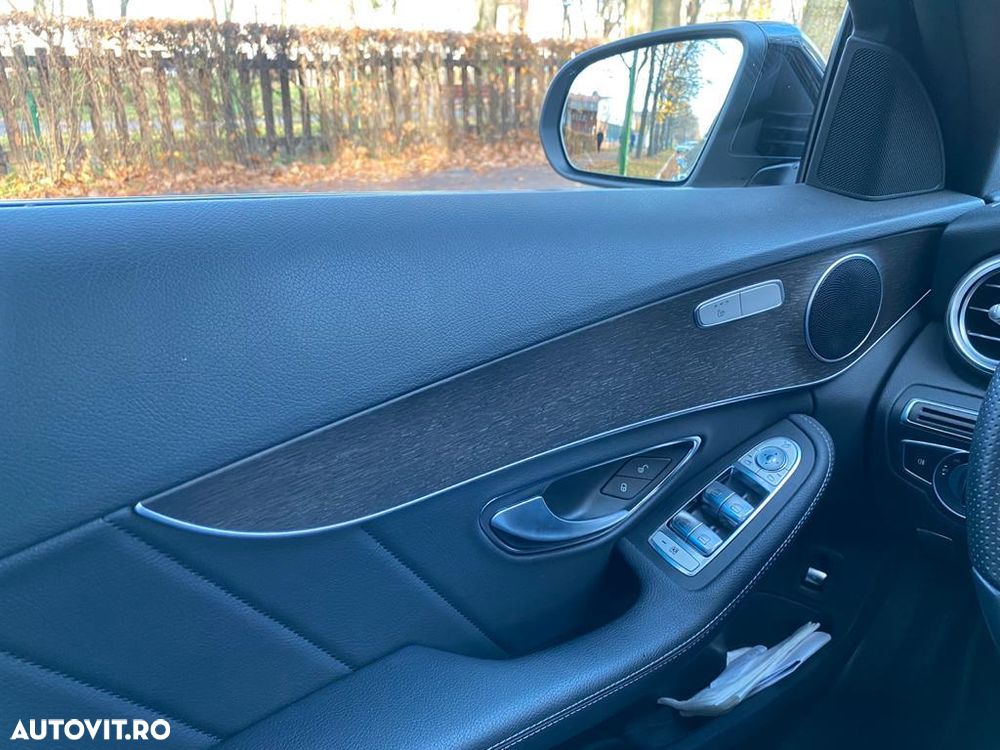 Mercedes-Benz C 200 4MATIC Aut. - 4