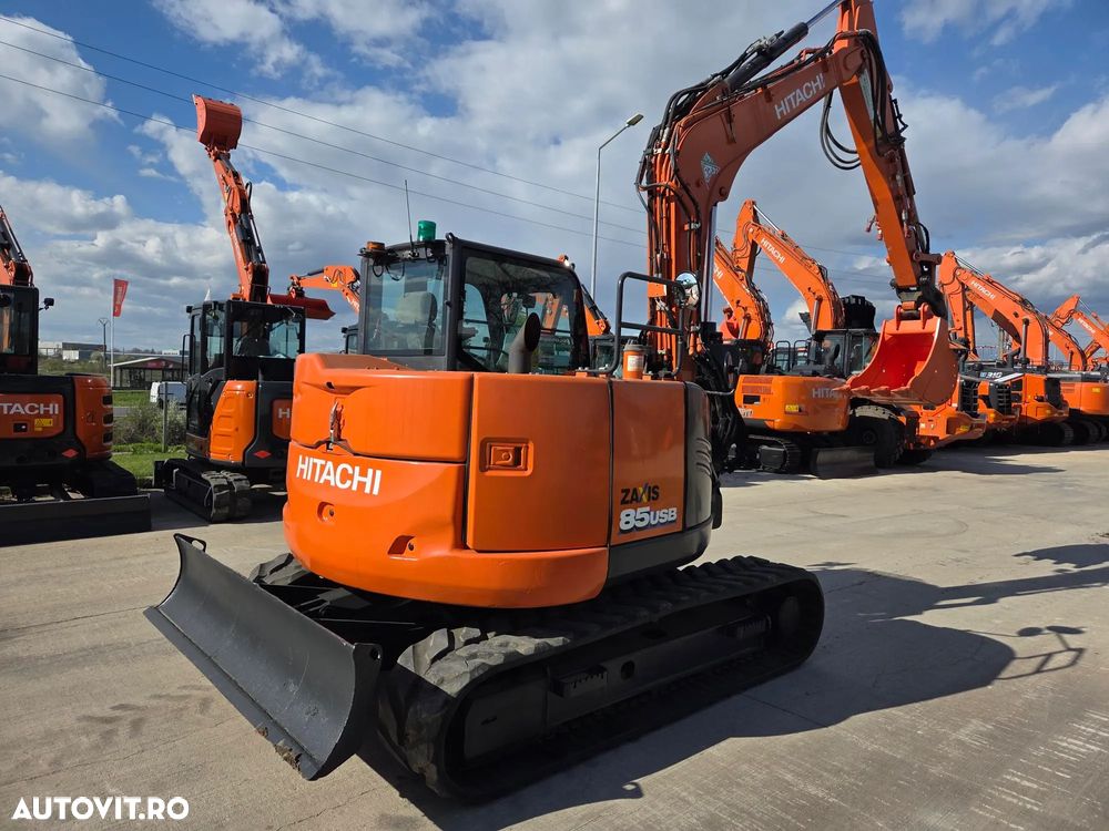 Hitachi ZX85, 2022, 3.177h, LAMA NIVELARE, senile CAUCIUC NOI, CUPLA RAPIDA HIDRAULICA+3 cupe noi, adanc sapare 5m, latimie 2,2m, inst picon pe brate, inst rotire pe brate, Aer condi, Antifurt, Computer in lb romana, leasing 4 ani-PROMOTIE 62.900 EUR+Tva - 11