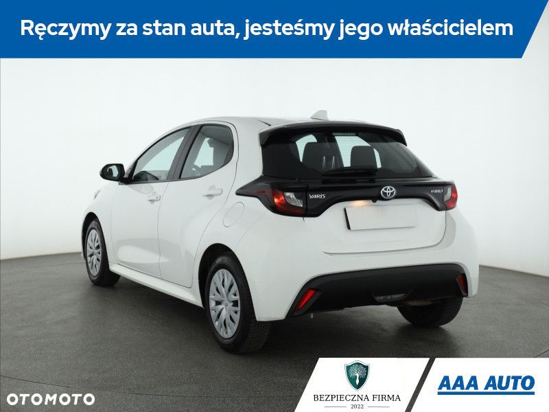 Toyota Yaris - 5