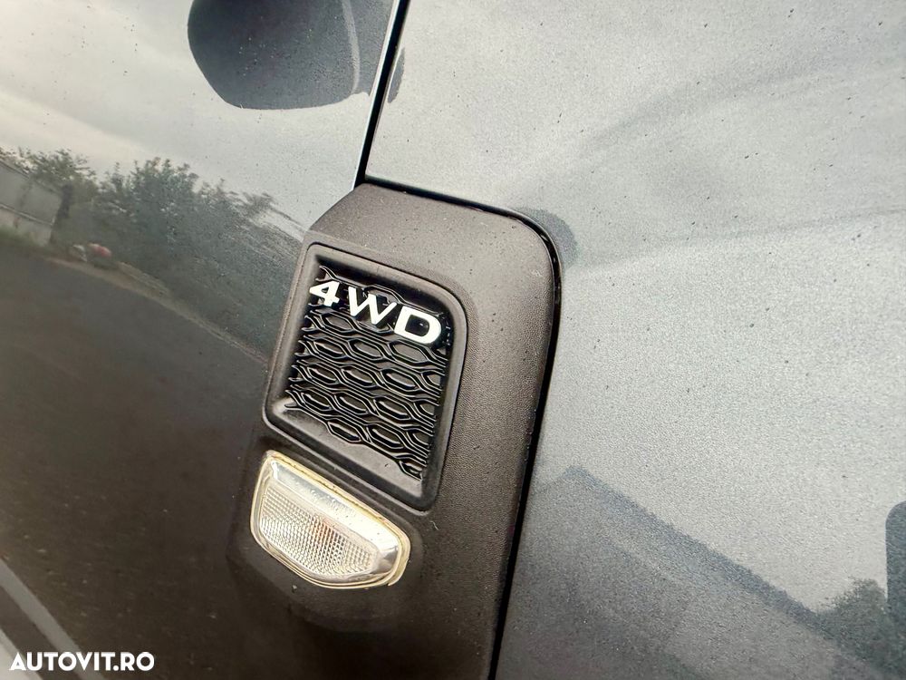 Dacia Duster 1.2 TCe 4WD Prestige jante 16" - 7