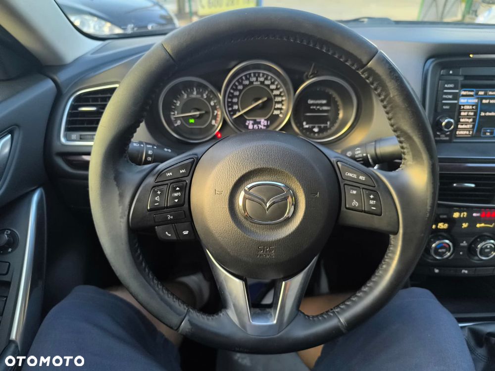 Mazda 6 - 12