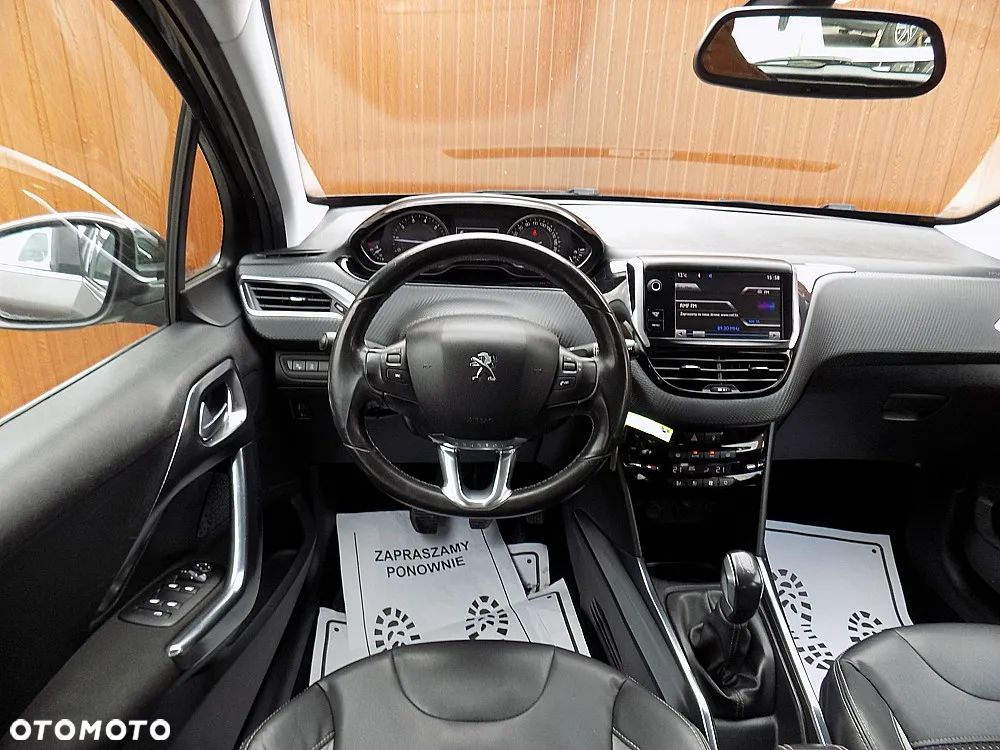 Peugeot 2008 PureTech 82 Style - 14