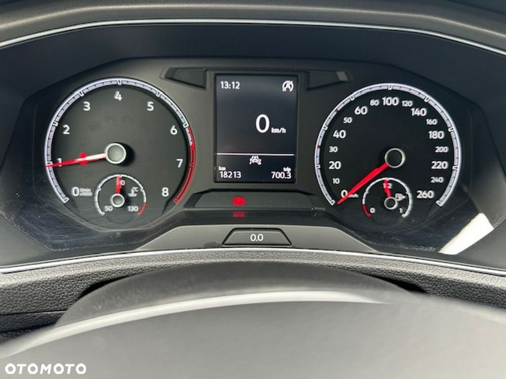 Volkswagen T-Roc 1.0 TSI Advance - 21